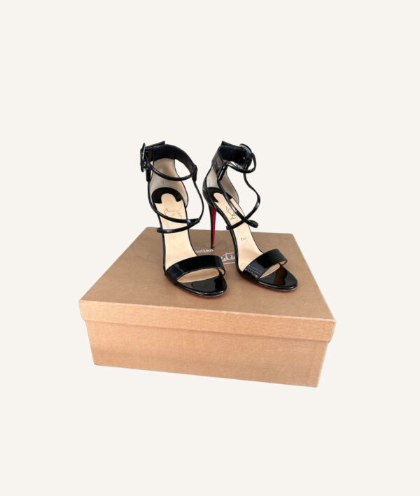Christian Louboutin Choca 100 Patent Heels (Size 38.5)