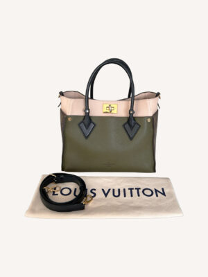 Louis Vuitton On My Side Laurier
