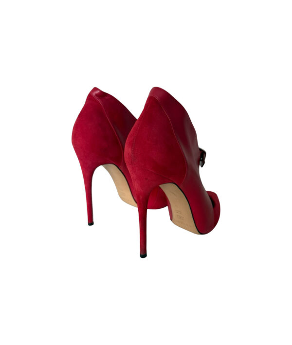 Casadei Suede & Leather Pumps (Size 39.5)